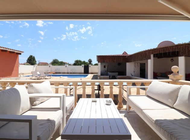 Wiederverkauf - Villa - Almoradi - Heredades