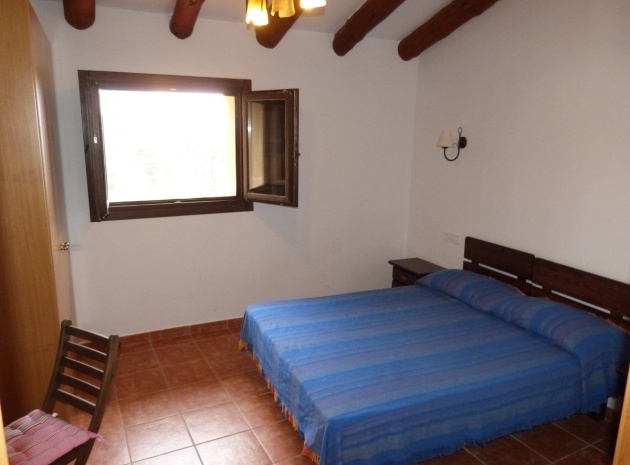 Wiederverkauf - Villa - Ibi - Ibi Centro