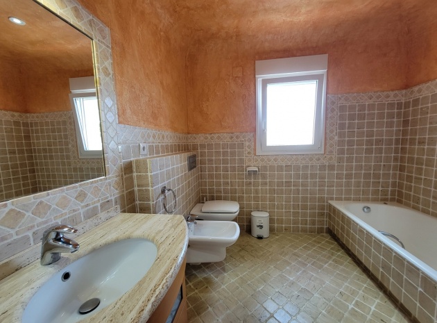 Resale - Villa - Benissa - Benissa Centro