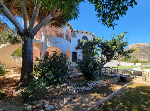 Resale - Villa - Calpe - Calpe Centro
