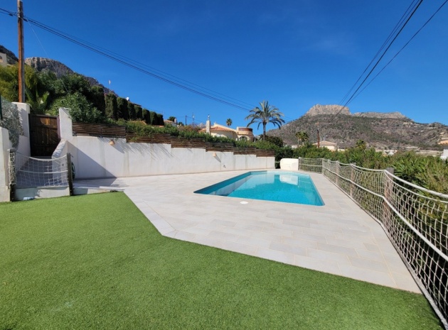 Resale - Villa - Calpe - Calpe Centro
