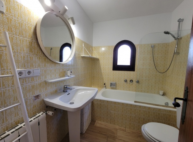Resale - Villa - Calpe - Calpe Centro