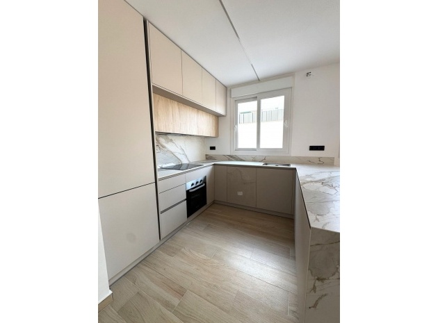 Wederverkoop - Villa - Torrevieja - Aguas Nuevas