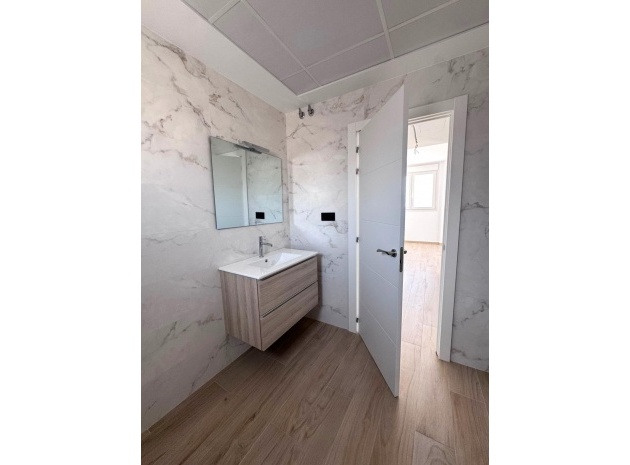 Wederverkoop - Villa - Torrevieja - Aguas Nuevas