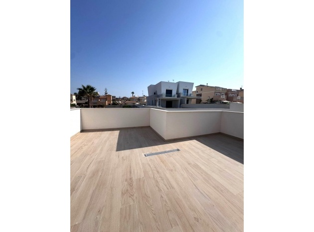 Wederverkoop - Villa - Torrevieja - Aguas Nuevas