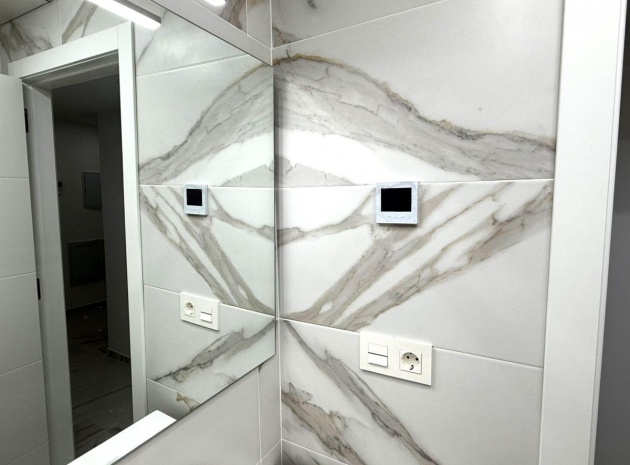 Resale - Apartment - Torrevieja