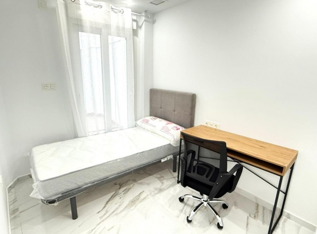 Resale - Apartment - Torrevieja