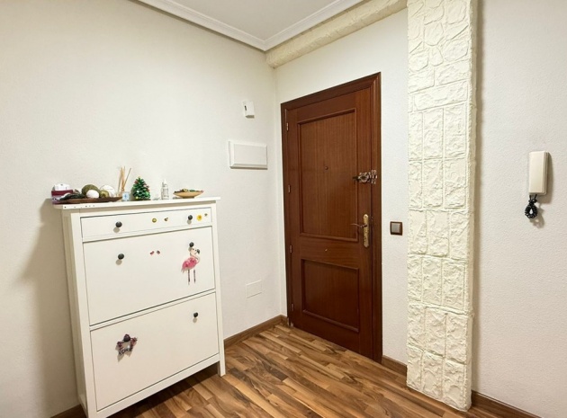 Resale - Apartment - San Miguel de Salinas - San Miguel de Salinas Centro
