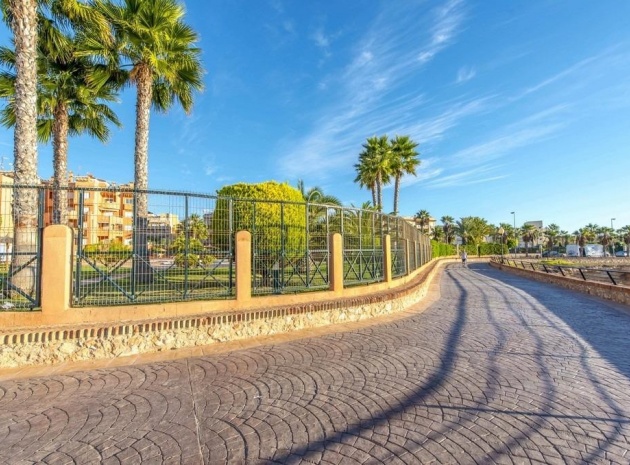 Wiederverkauf - Wohnung - Cabo Roig