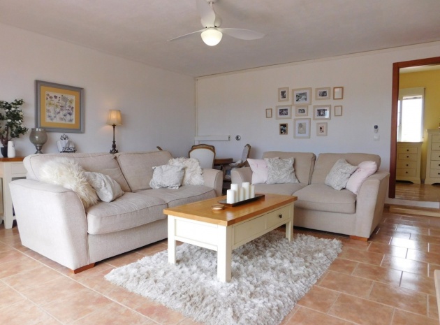 Resale - Villa - Dolores - Dolores Centro