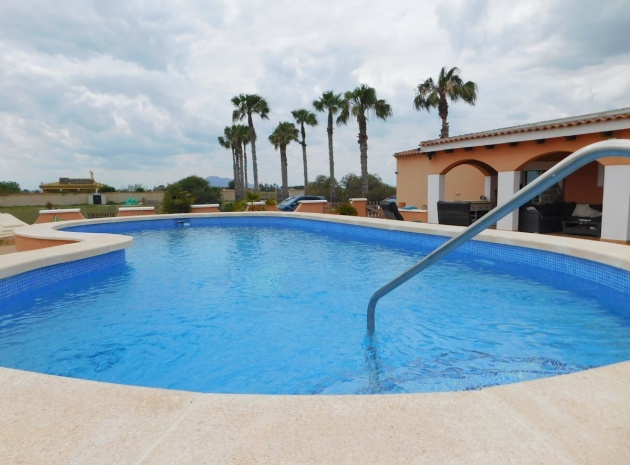 Resale - Villa - Dolores - Dolores Centro
