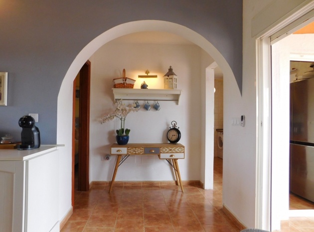 Resale - Villa - Dolores - Dolores Centro