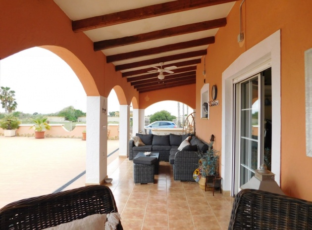 Resale - Villa - Dolores - Dolores Centro