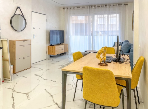 Revente - Appartement - Torrevieja - Torrevieja Centro