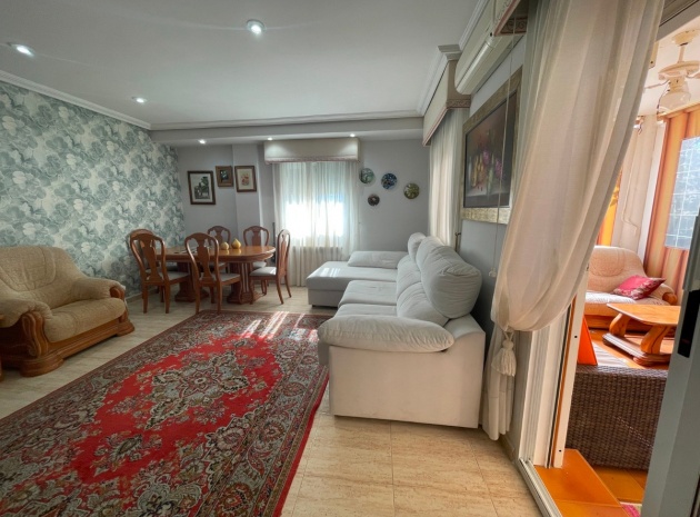 Wederverkoop - Villa - Guardamar del Segura - Guardamar del Segura Centro