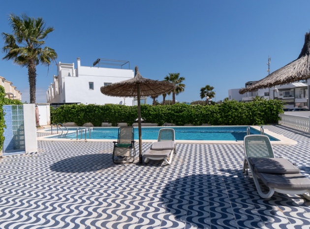 Återförsäljning - Radhus - Playa Flamenca - las chismosas