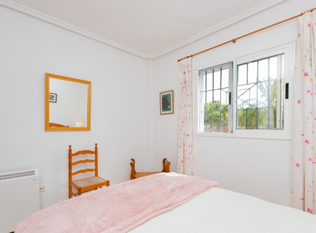 Återförsäljning - Villa - Playa Flamenca - zeniamar