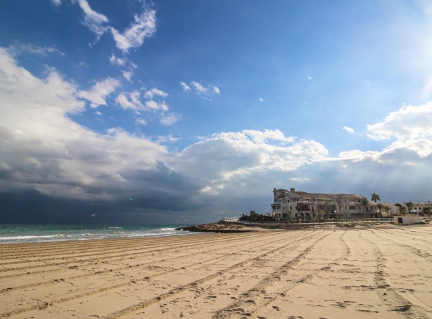 Återförsäljning - Radhus - Playa Flamenca - pueblo caballero