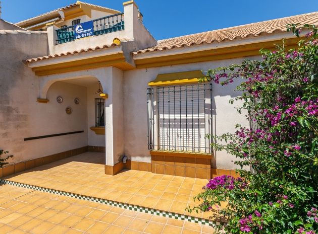 Resale - Townhouse - La Zenia