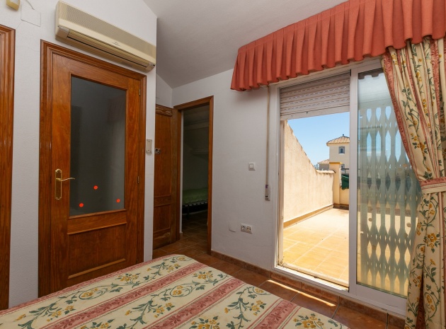 Resale - Townhouse - La Zenia