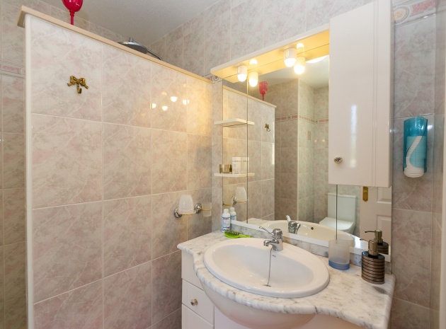Resale - Villa - Villamartin - rioja