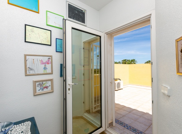 Resale - Villa - Villamartin - rioja