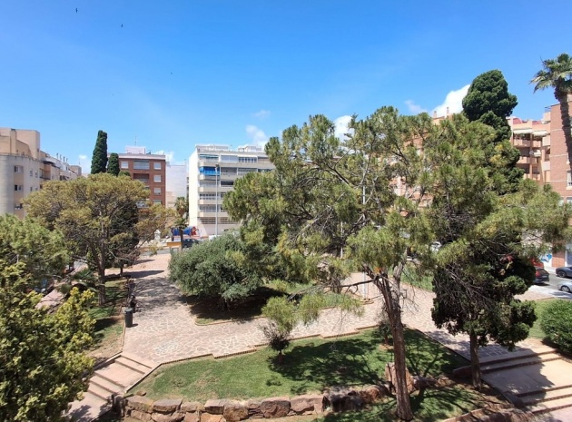 Wiederverkauf - Wohnung - Torrevieja - Torrevieja Centro