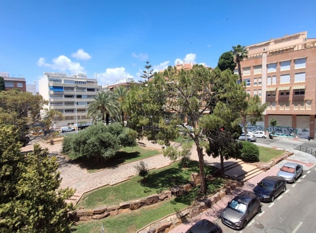 Wiederverkauf - Wohnung - Torrevieja - Torrevieja Centro