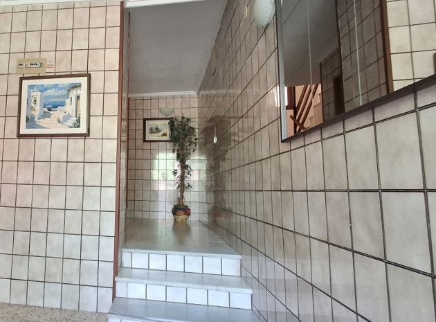 Wiederverkauf - Wohnung - Torrevieja - Torrevieja Centro