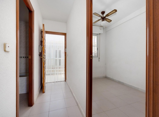 Wiederverkauf - Wohnung - Torrevieja - La Mata