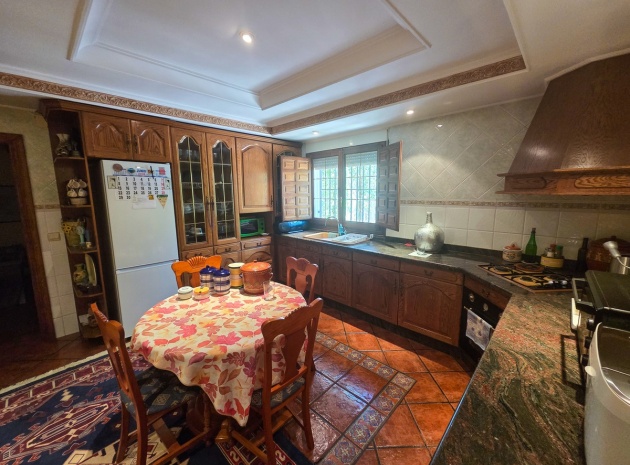 Wiederverkauf - Villa - Elche - Elche Centro