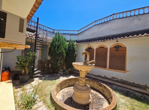 Wiederverkauf - Villa - Elche - Elche Centro
