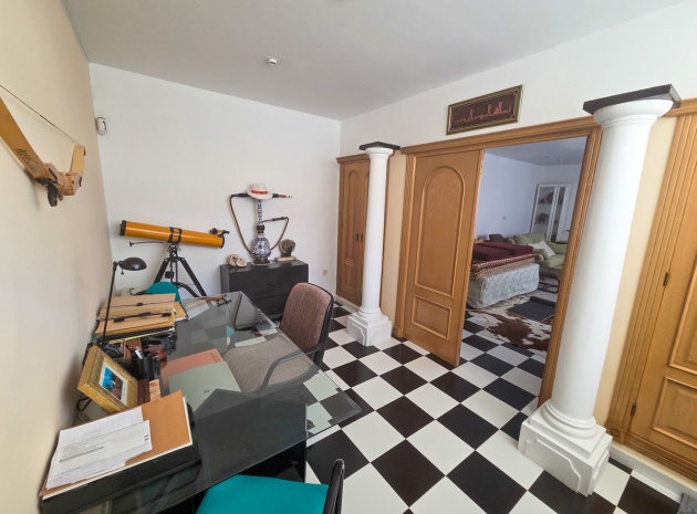Wiederverkauf - Villa - Elche - Elche Centro