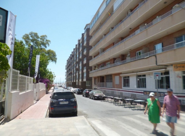 Återförsäljning - Lägenhet - Villamartin