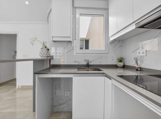 Wederverkoop - Appartement - Torrevieja - Torrevieja Centro