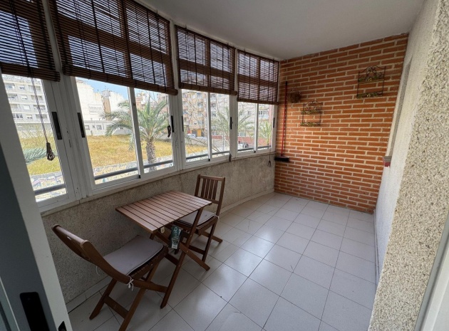 Wiederverkauf - Wohnung - Torrevieja - Torrevieja Centro
