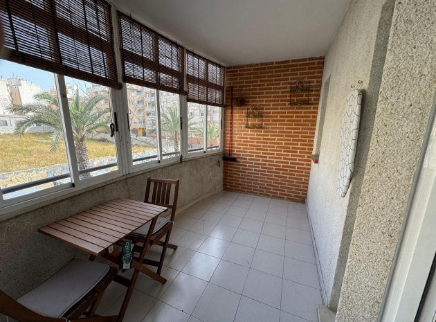 Wiederverkauf - Wohnung - Torrevieja - Torrevieja Centro