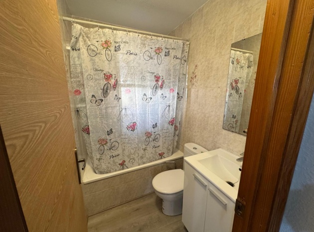 Wiederverkauf - Wohnung - Torrevieja - Torrevieja Centro