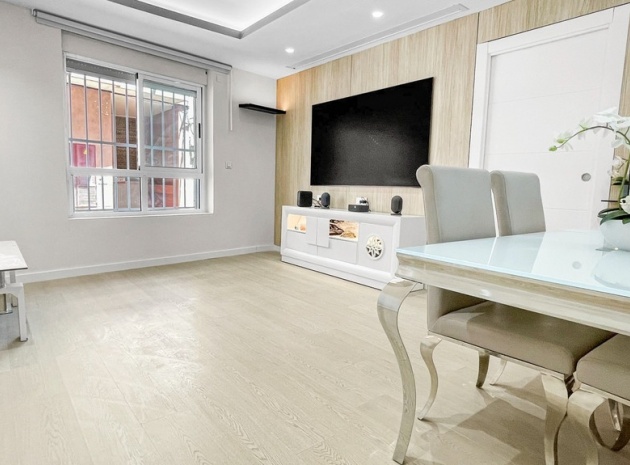 Wederverkoop - Appartement - Torrevieja - Torrevieja Centro