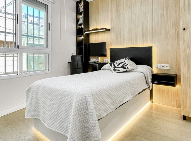 Wederverkoop - Appartement - Torrevieja - Torrevieja Centro