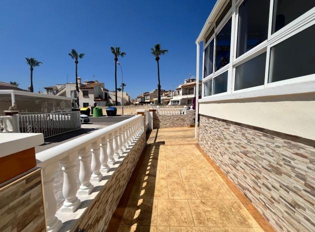 Återförsäljning - Villa - Playa Flamenca - jumilla