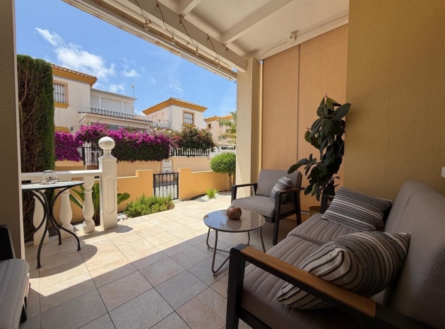 Wiederverkauf - Villa - Orihuela - Villamartin