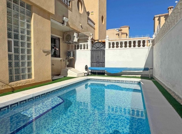 Wiederverkauf - Stadthaus - Orihuela - Villamartin