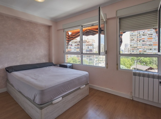 Wiederverkauf - Wohnung - Alicante - Alicante City Centro