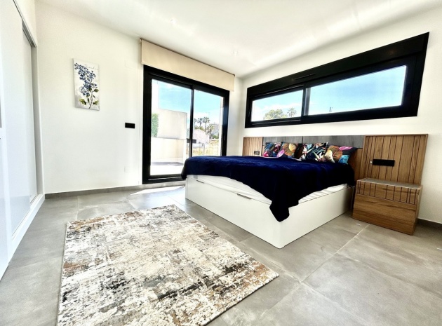 Wiederverkauf - Villa - Orihuela - Villamartin