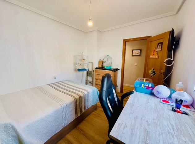 Wiederverkauf - Wohnung - Torrevieja - Beachside Torrevieja