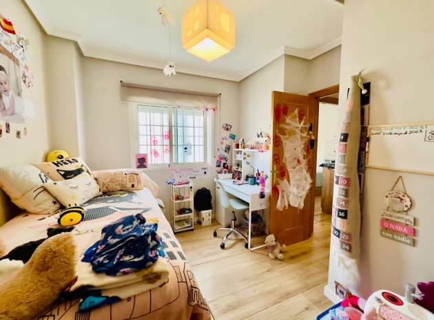 Wiederverkauf - Wohnung - Torrevieja - Beachside Torrevieja