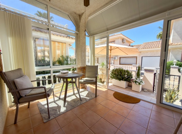 Återförsäljning - Villa - Villamartin - Los Dolses