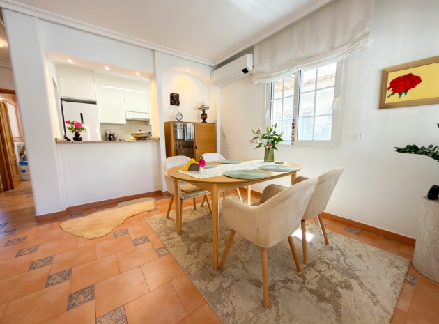 Återförsäljning - Villa - Villamartin - Los Dolses