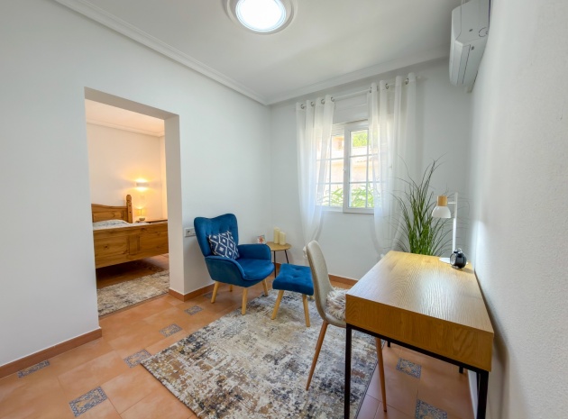 Återförsäljning - Villa - Villamartin - Los Dolses